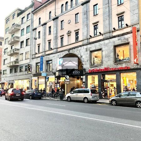 Comodo Loft Centrale - Pt Venezia Milão Exterior foto